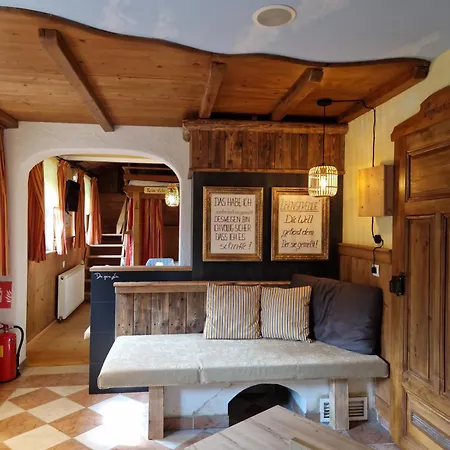 Haslaustube 3*