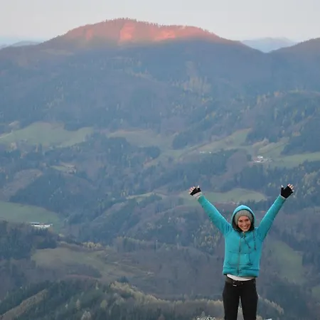 Haslaustube Pensión 3*