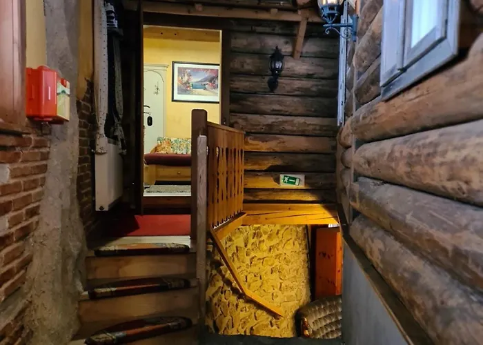 Haslaustube Pensión 3*